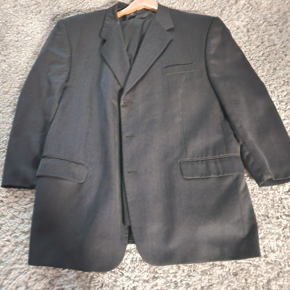 Jones New York men's suit